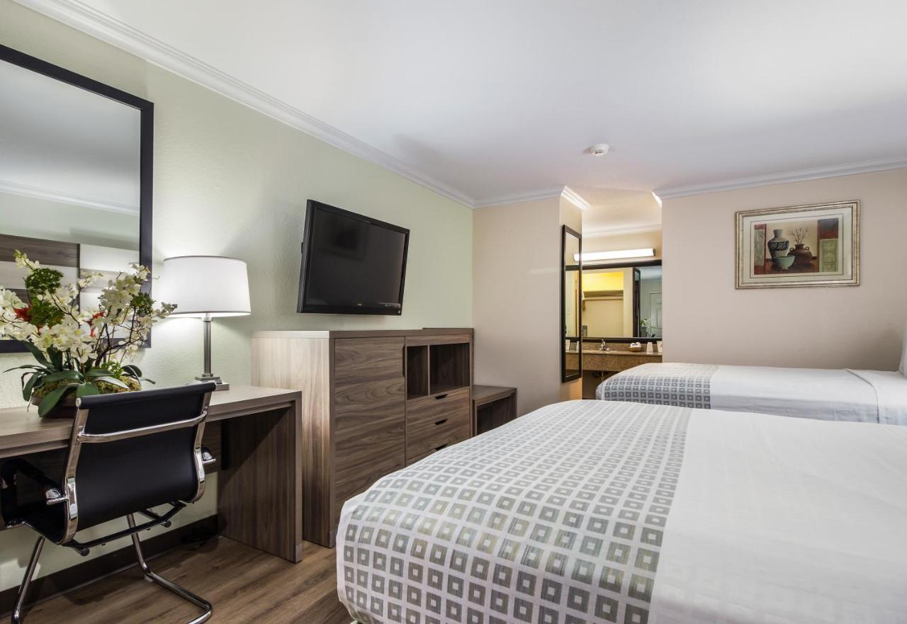 Americas Best Value Inn Columbus Exteriör bild