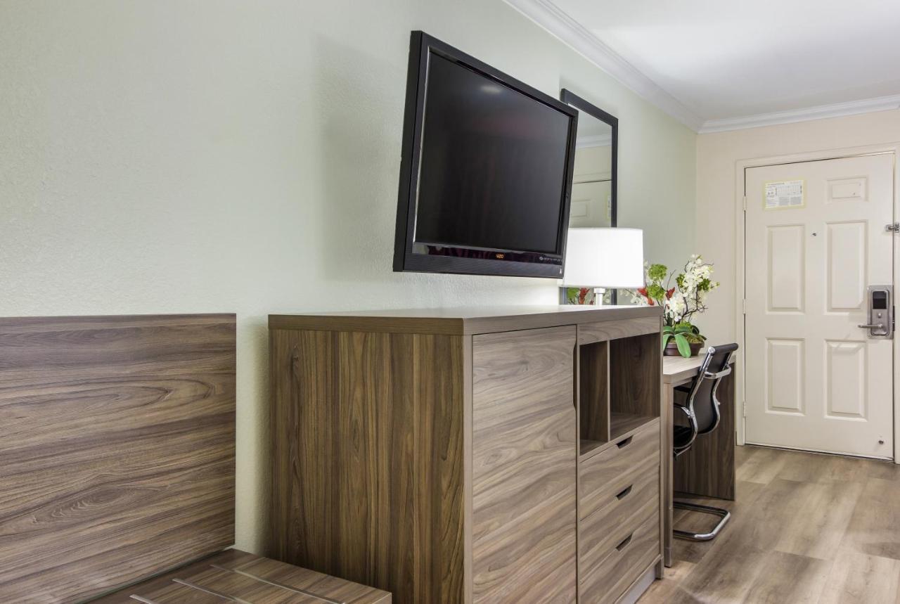 Americas Best Value Inn Columbus Exteriör bild