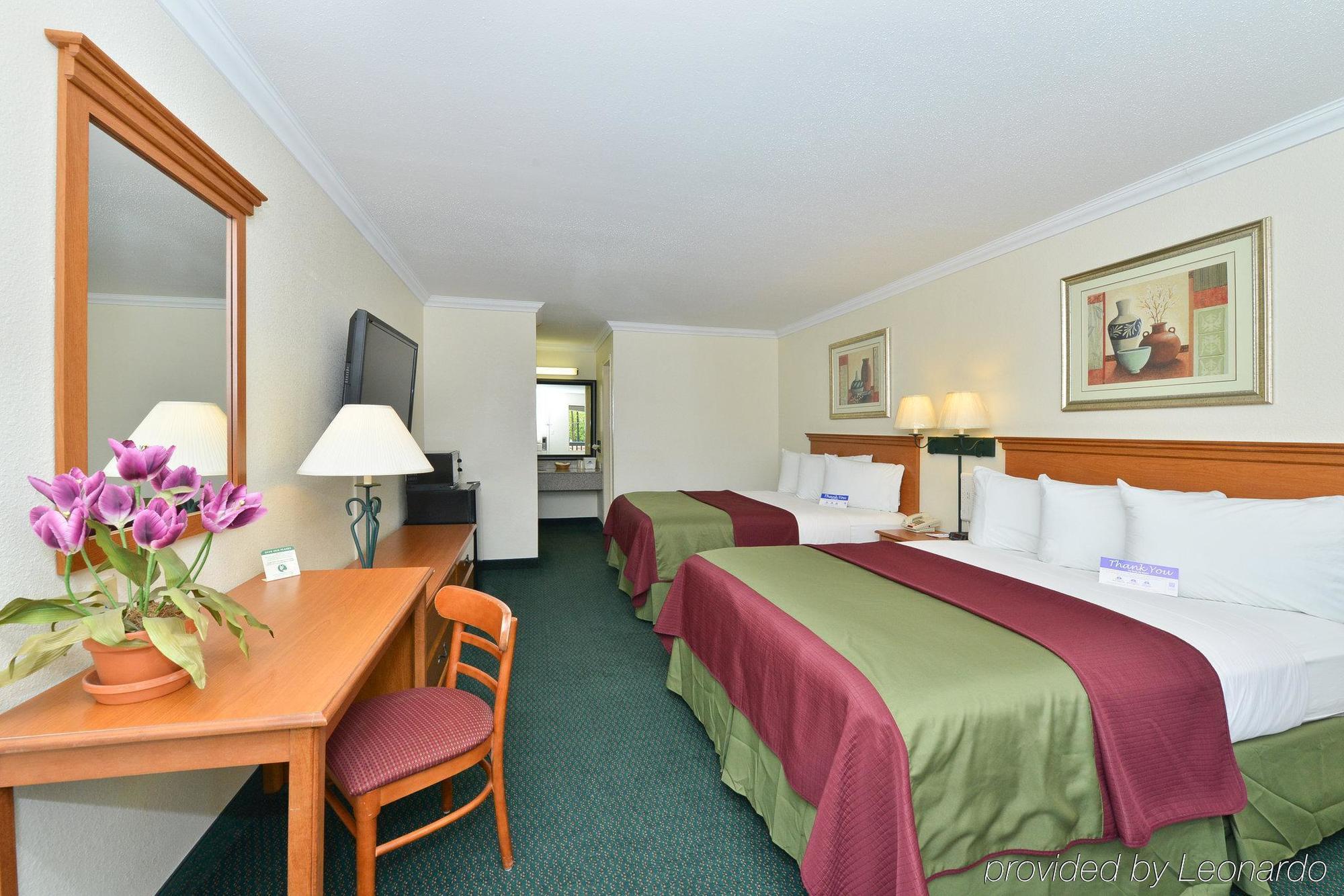 Americas Best Value Inn Columbus Exteriör bild