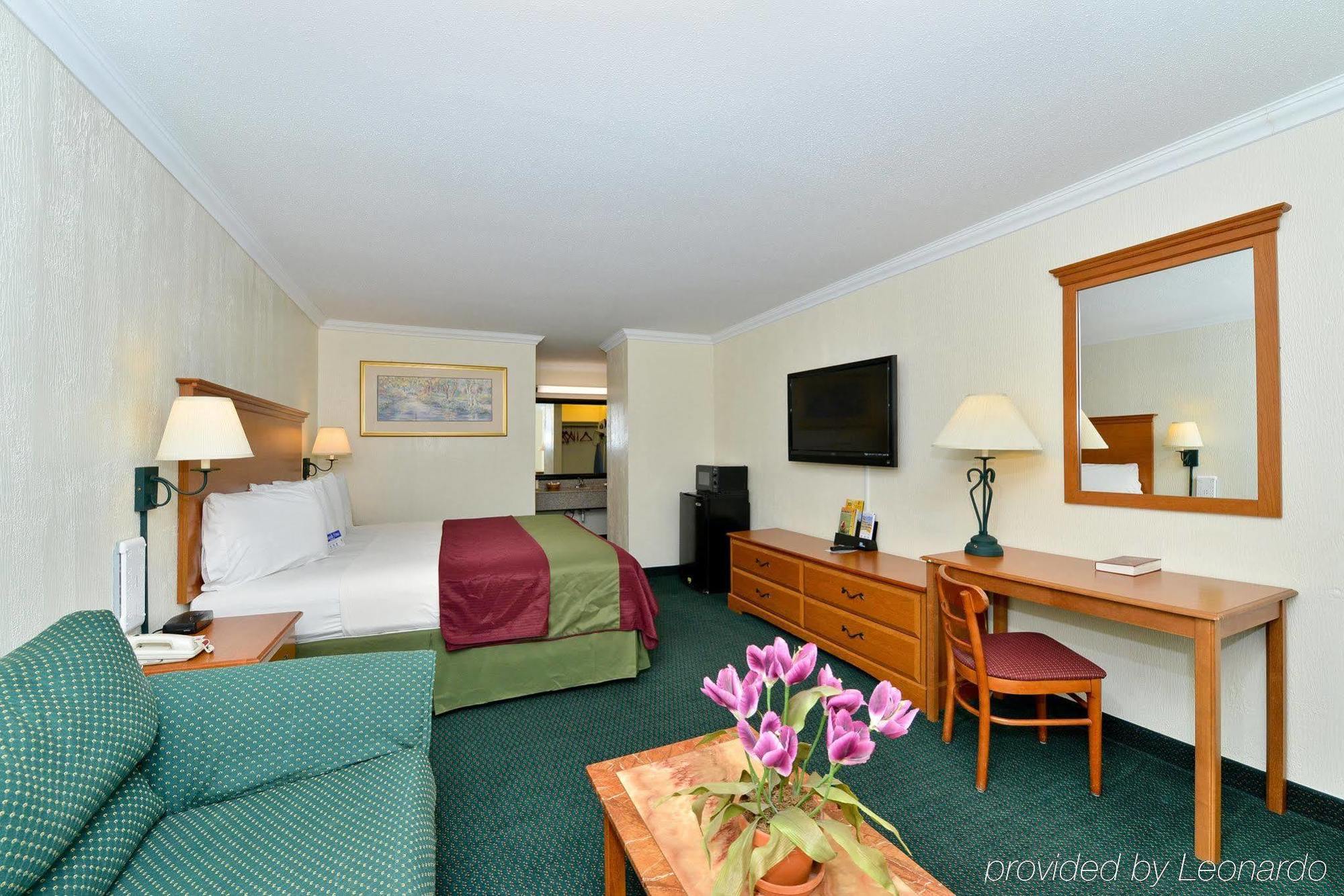 Americas Best Value Inn Columbus Exteriör bild